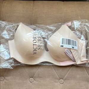Brand new Victoria's Secret bra